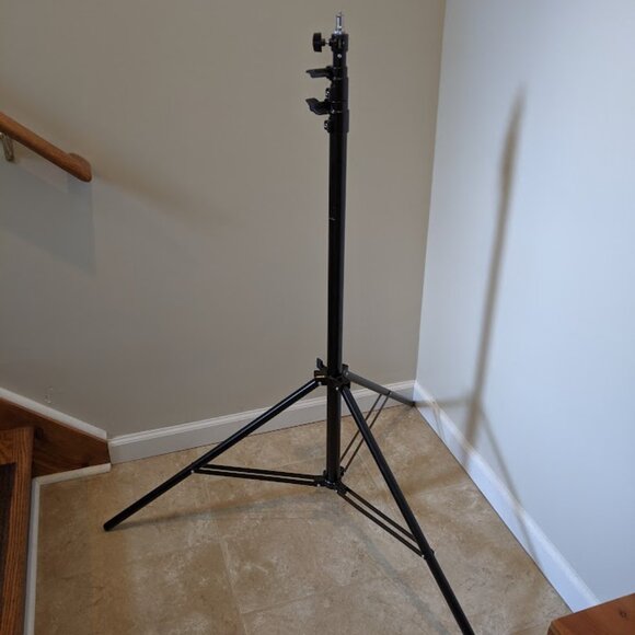 Ravelli Tripod ABS with case - Picture 4 of 6